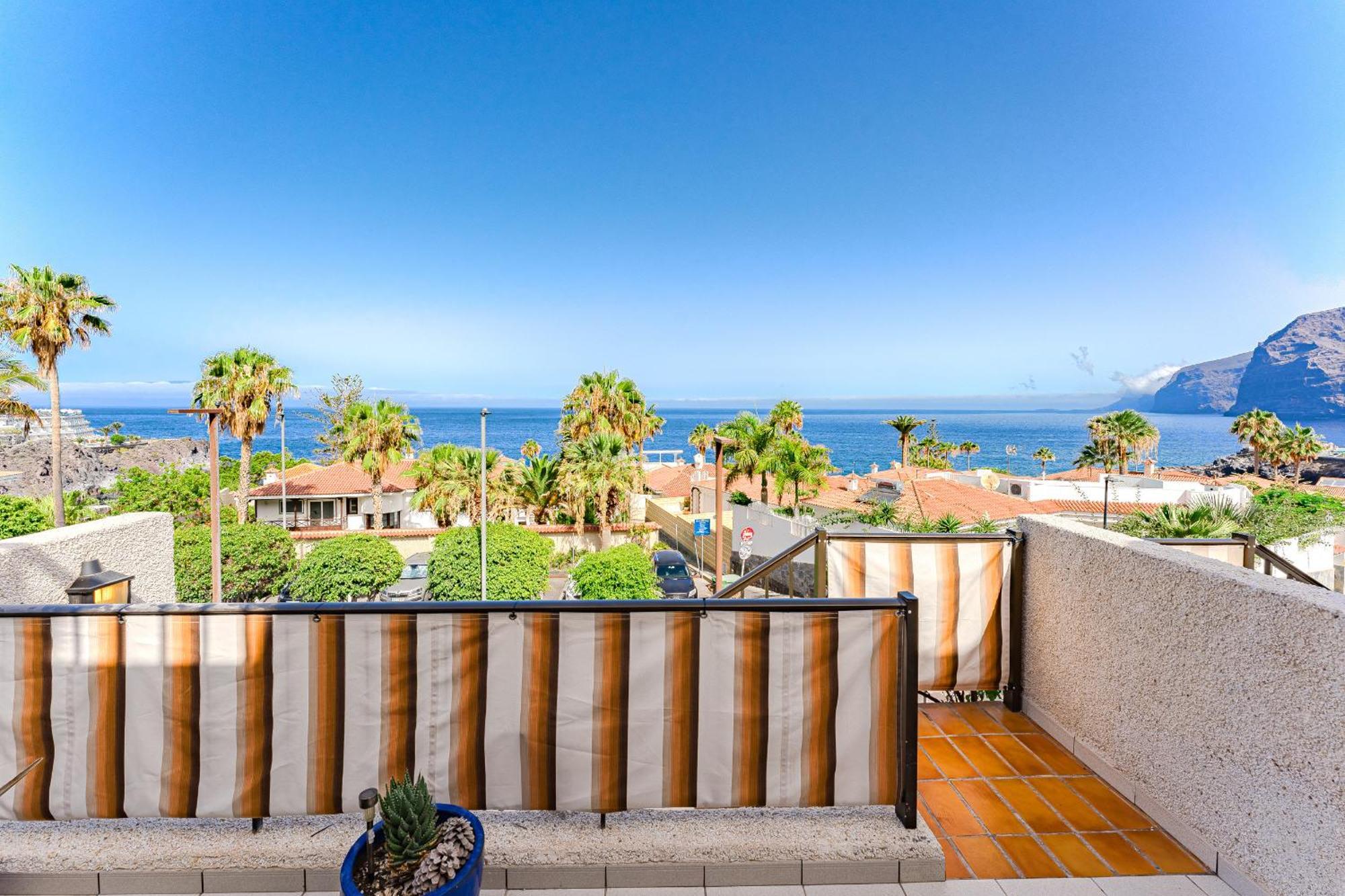 Sea View Apartment Deja Blue - Los Gigantes 圣地亚哥港 外观 照片