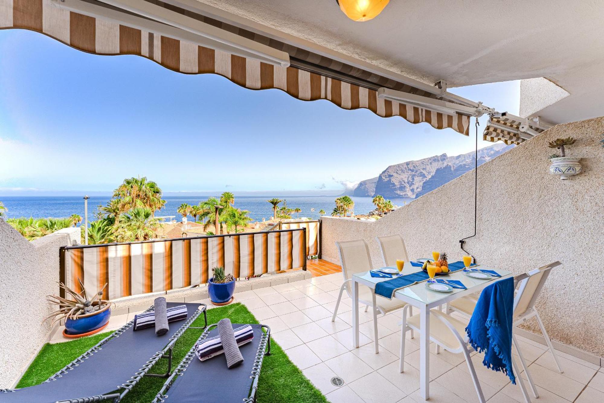 Sea View Apartment Deja Blue - Los Gigantes 圣地亚哥港 外观 照片